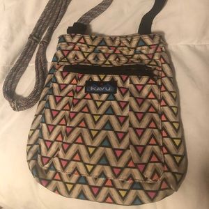 Geometric Kavu crossbody purse